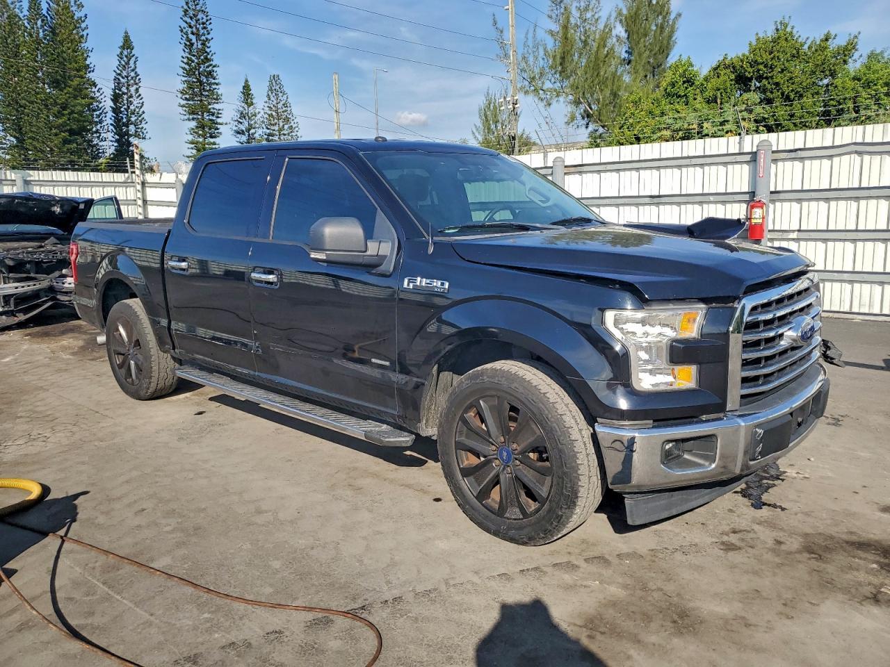 2017 FORD F-150