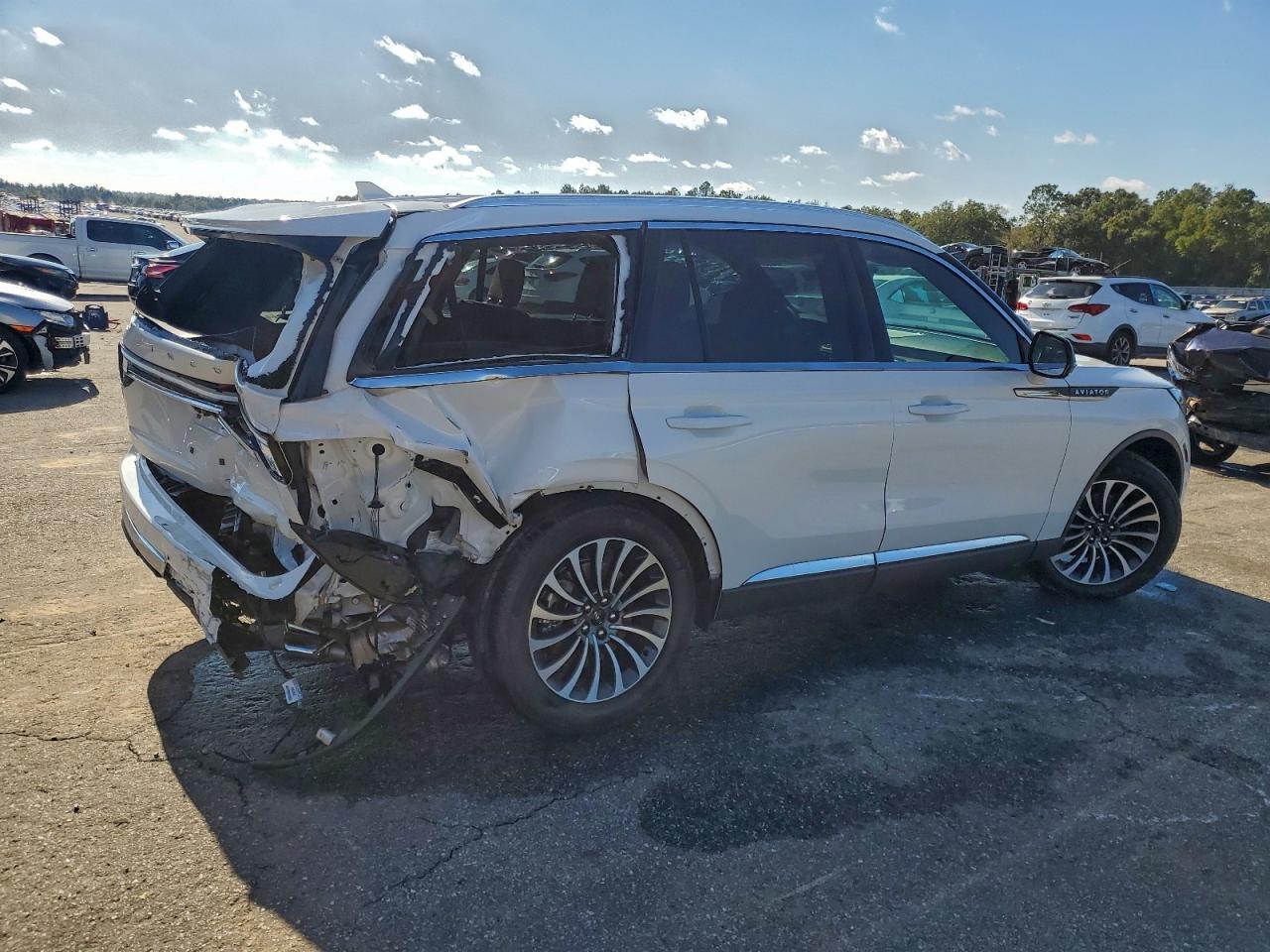2024 LINCOLN Aviator