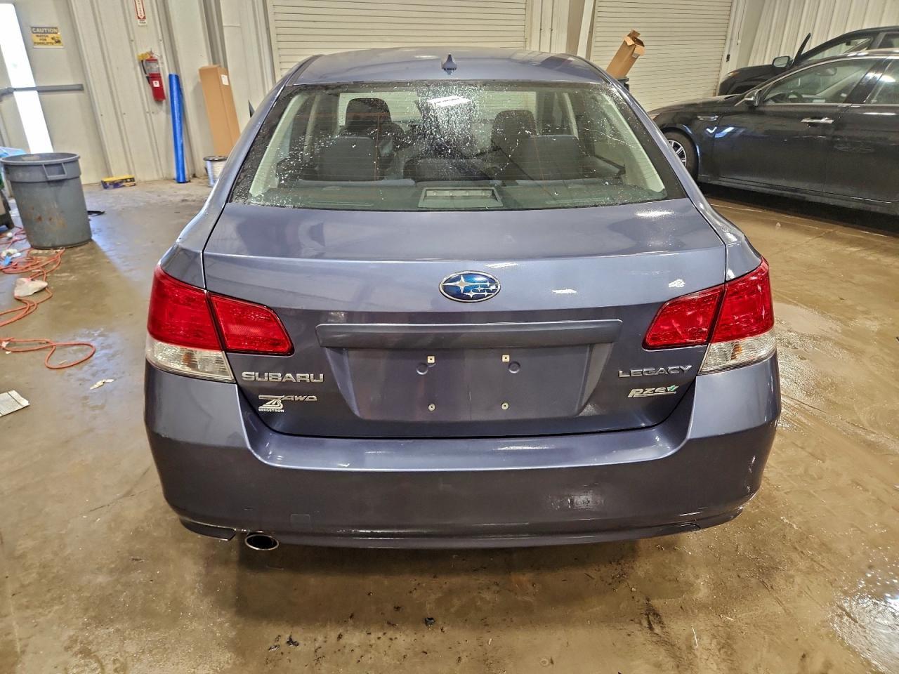 2014 SUBARU Legacy