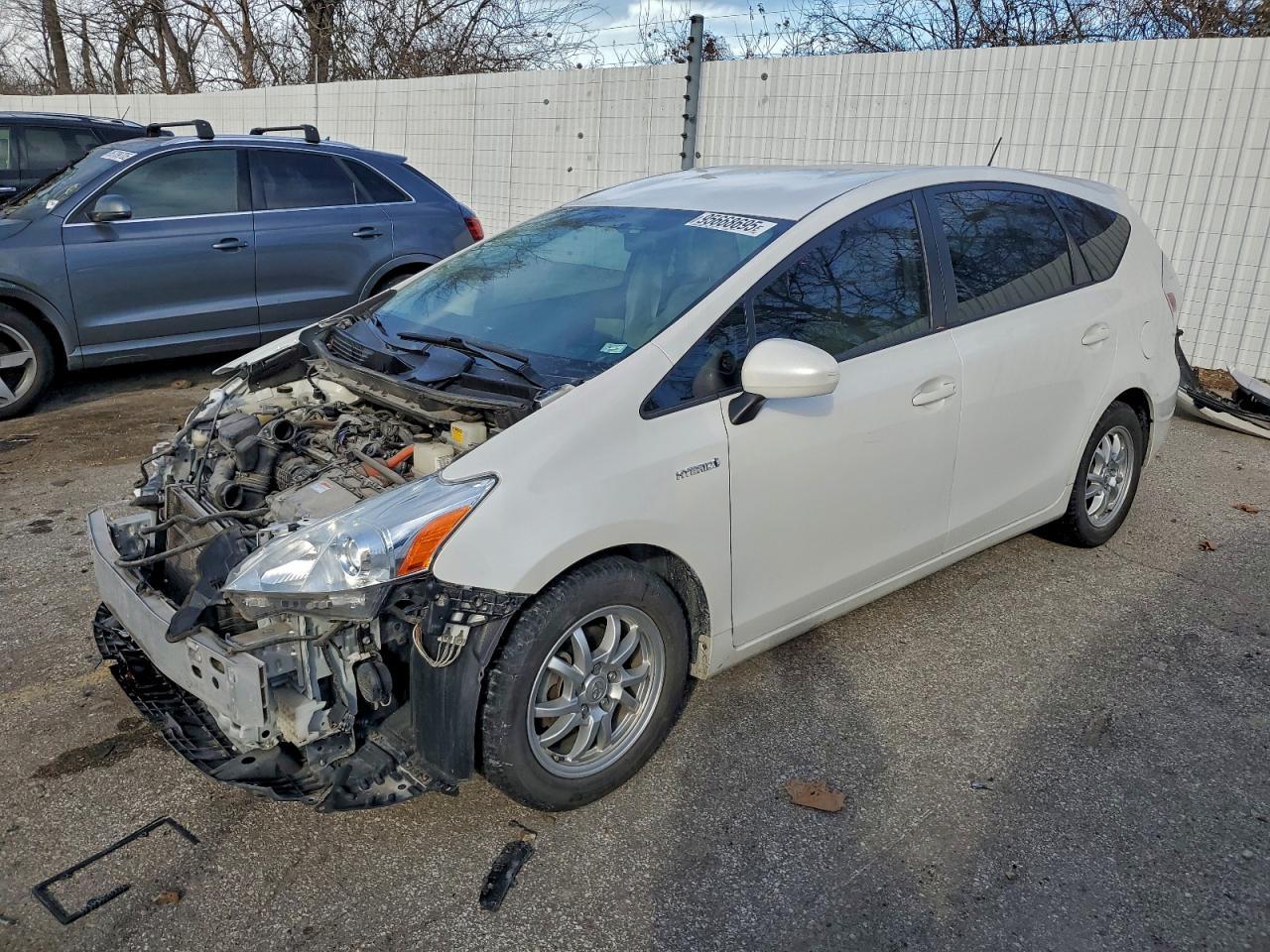 2012 TOYOTA PRIUS V