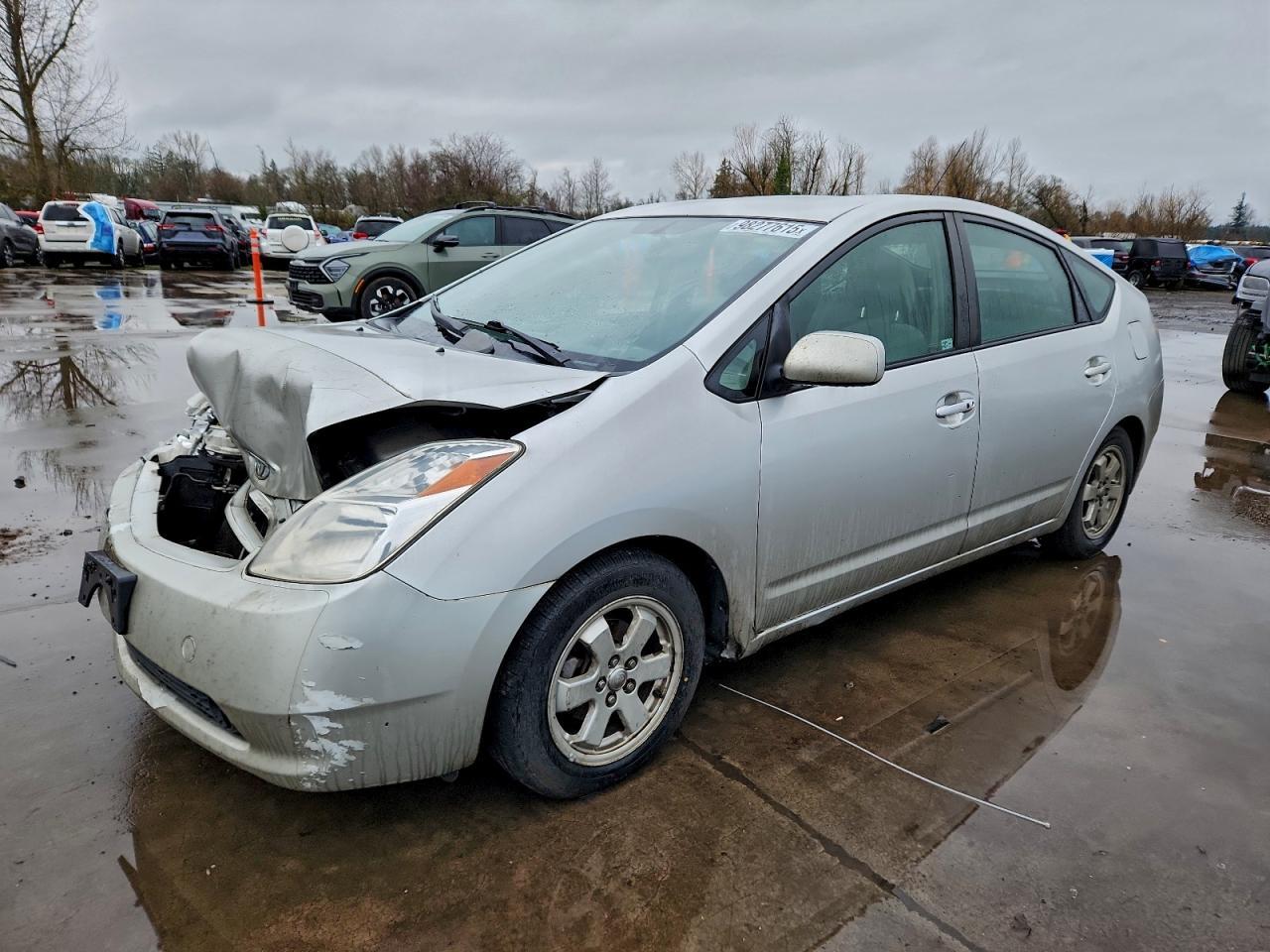 2004 TOYOTA PRIUS