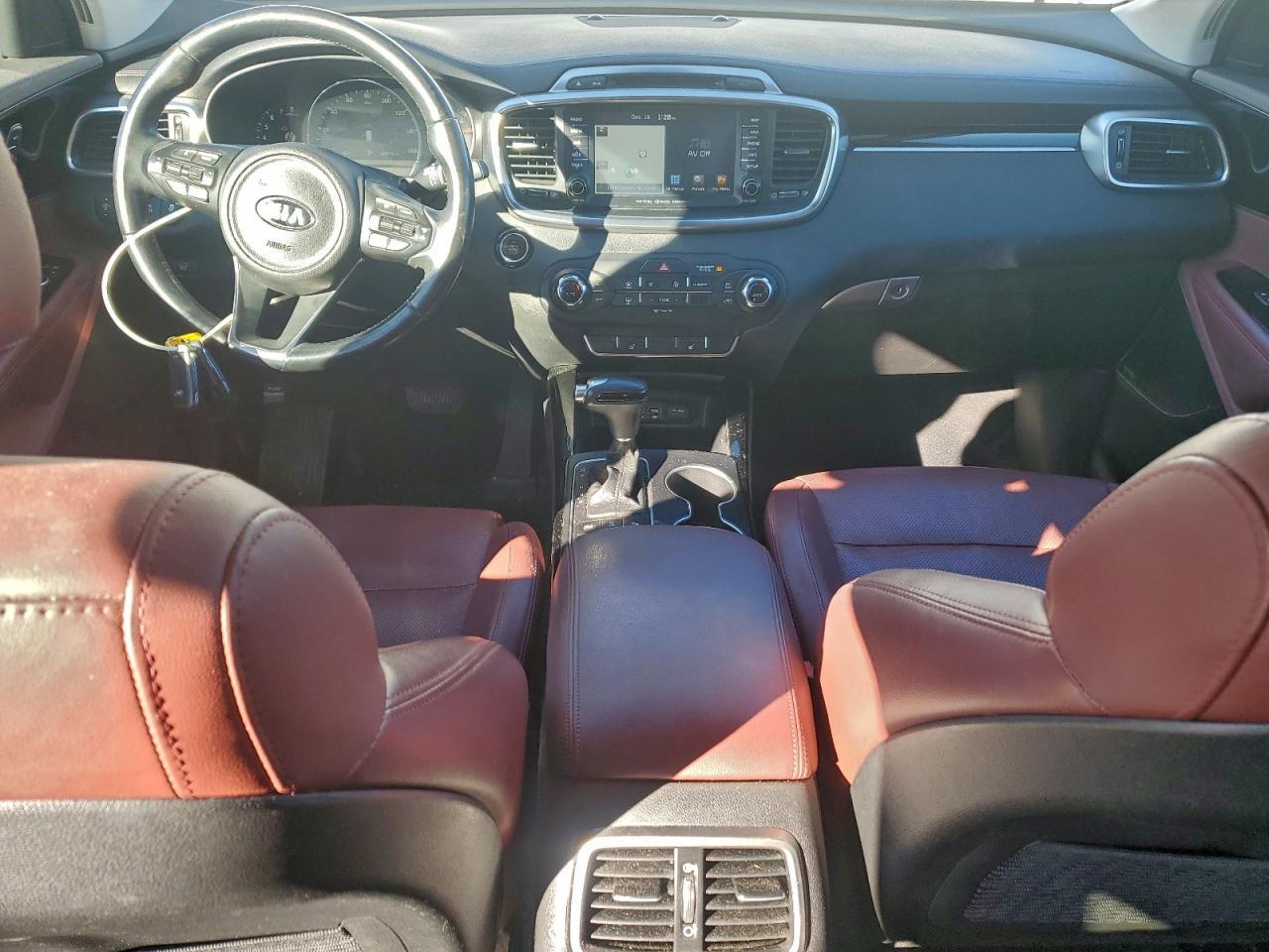 2017 KIA SORENTO