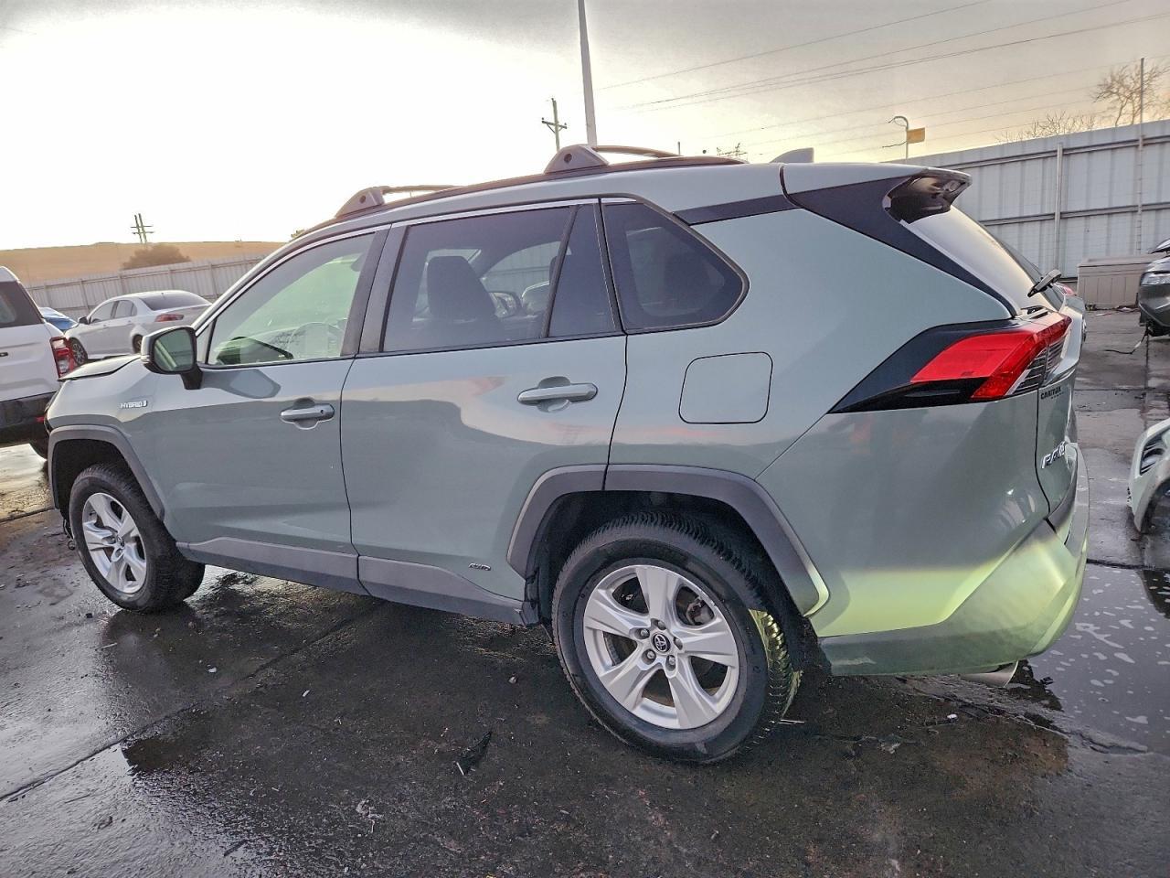 2019 TOYOTA RAV4