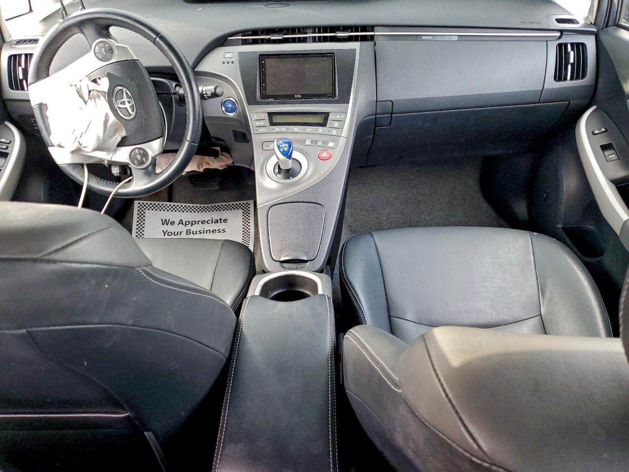 2013 TOYOTA PRIUS
