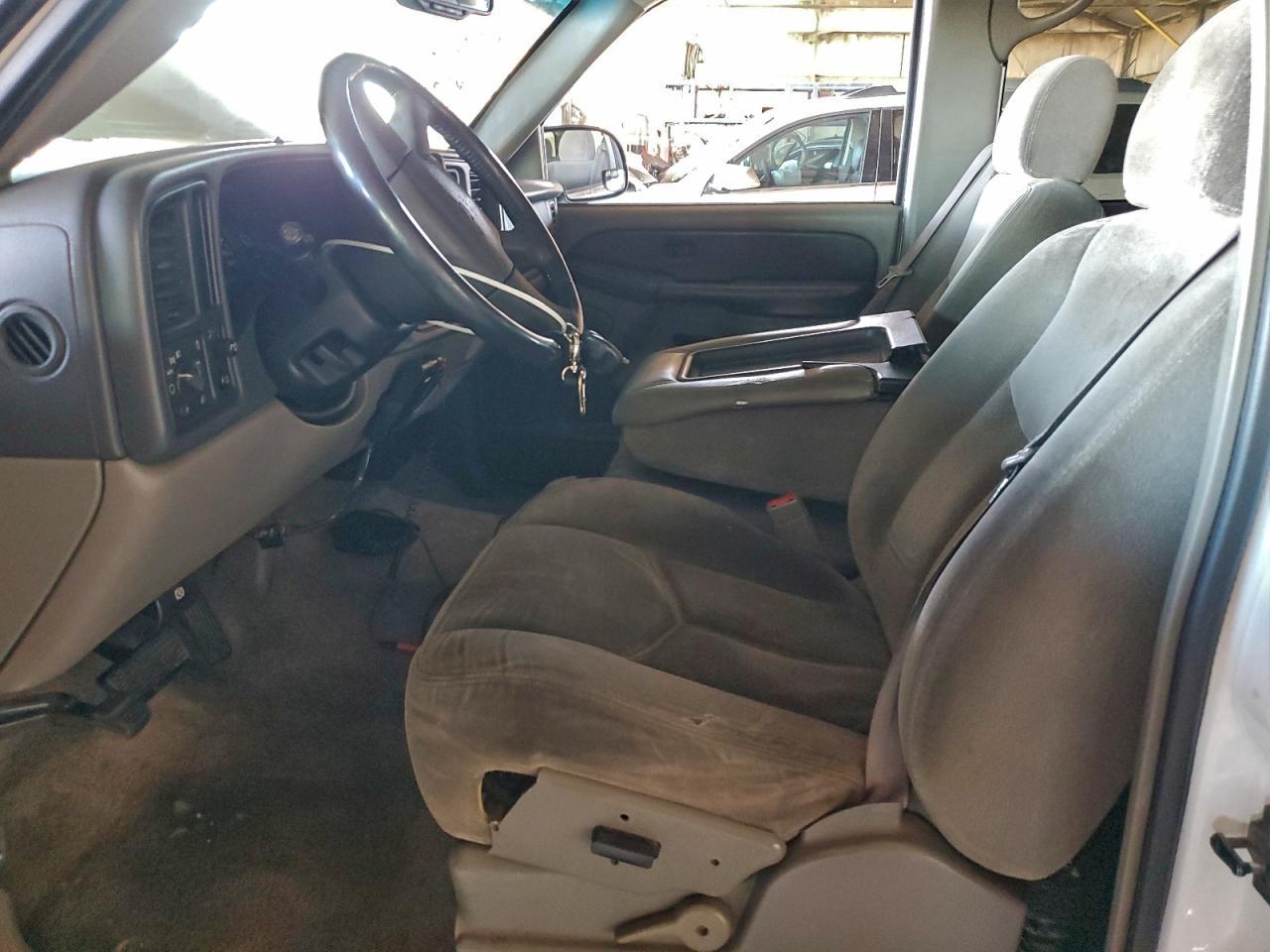 2003 CHEVROLET Tahoe