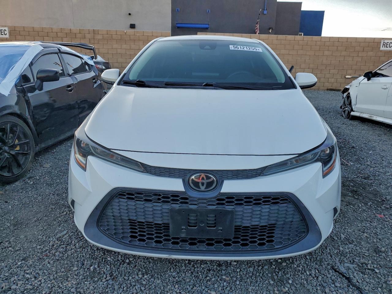 2021 TOYOTA COROLLA