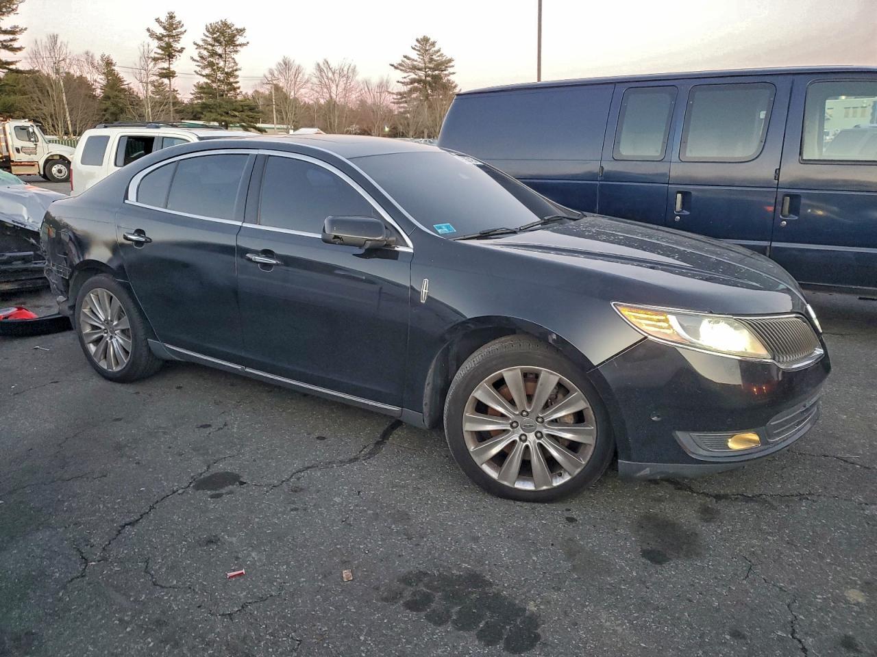 2013 LINCOLN MKS