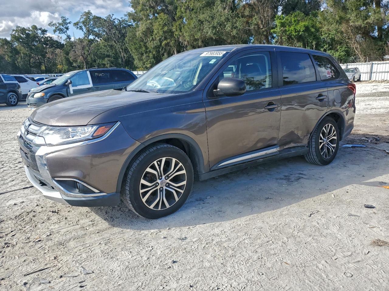 2018 MITSUBISHI outlander