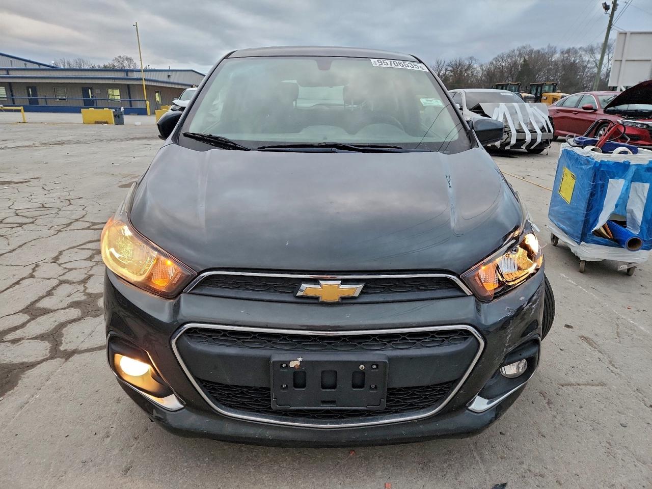 2017 CHEVROLET Spark