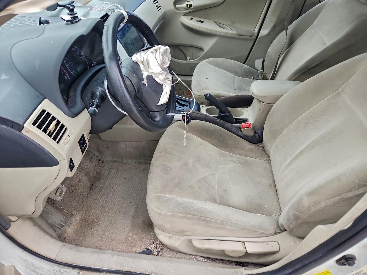 2012 TOYOTA COROLLA