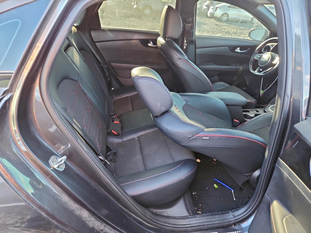 2023 KIA FORTE