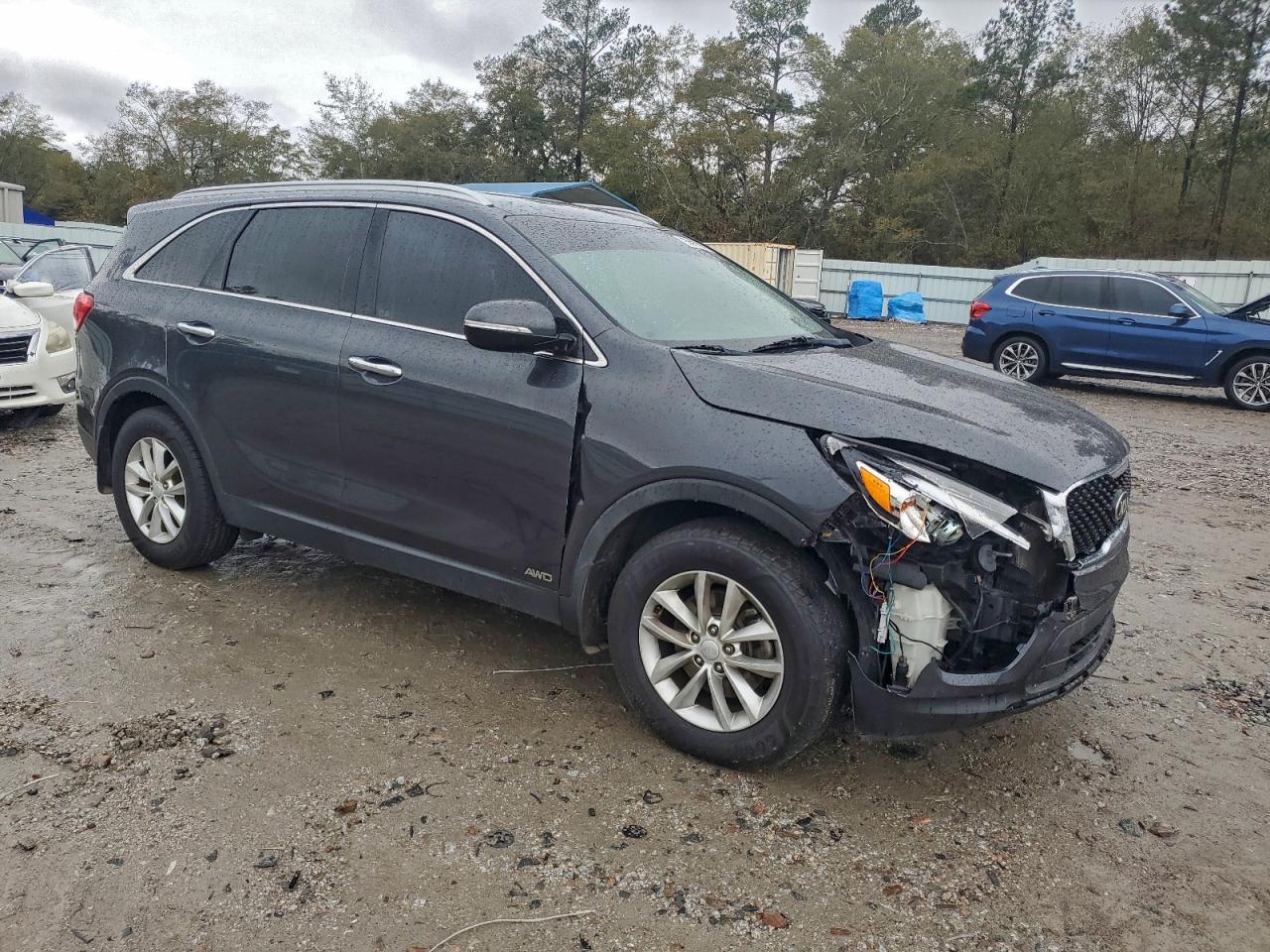 2017 KIA SORENTO