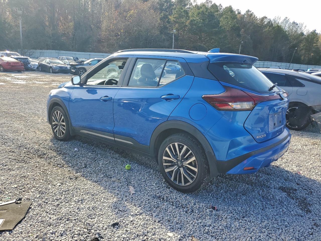 2021 NISSAN KICKS