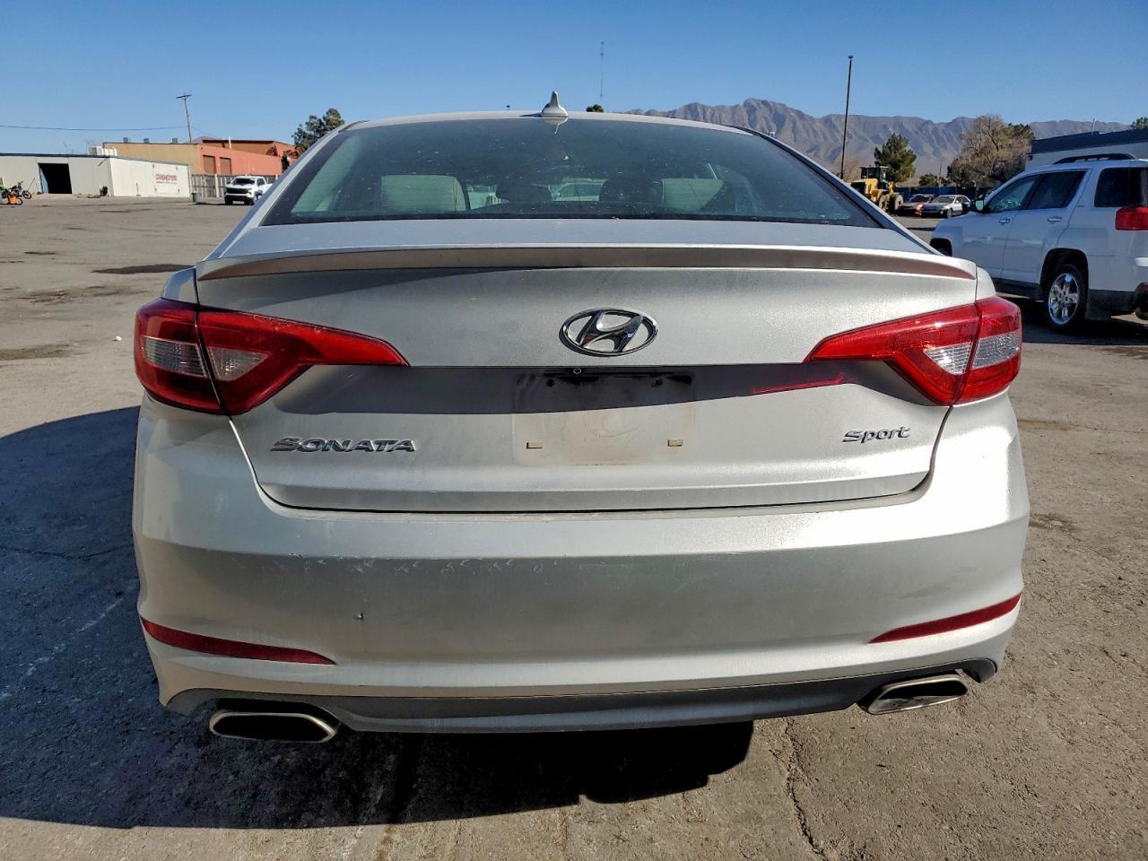 2016 HYUNDAI SONATA