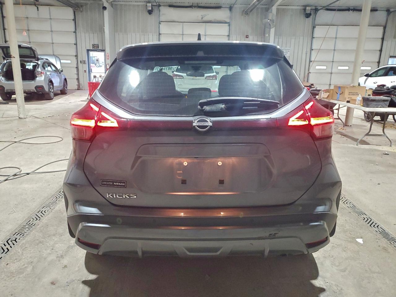 2022 NISSAN KICKS