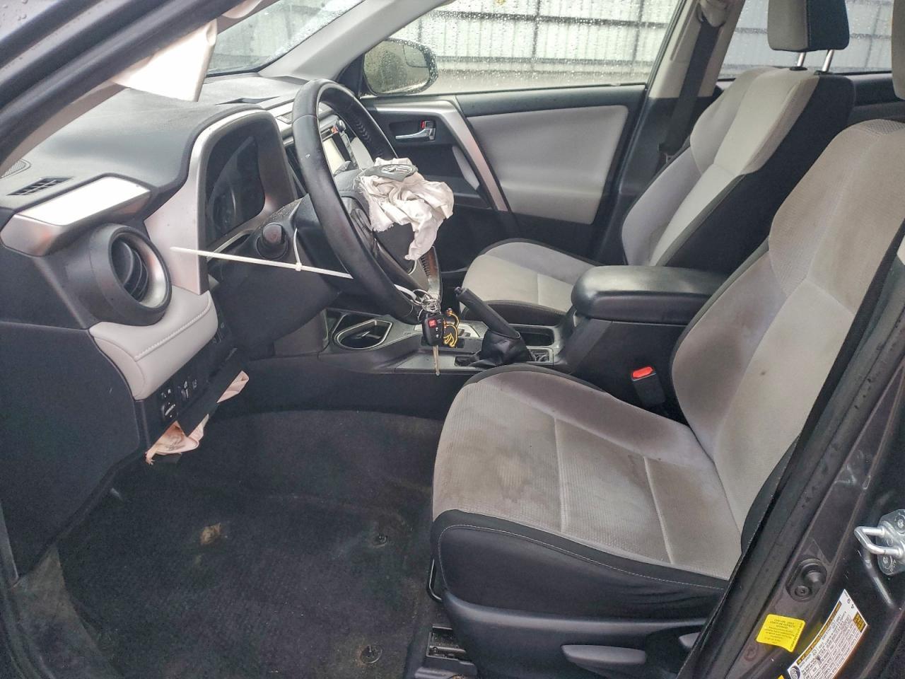 2017 TOYOTA RAV4