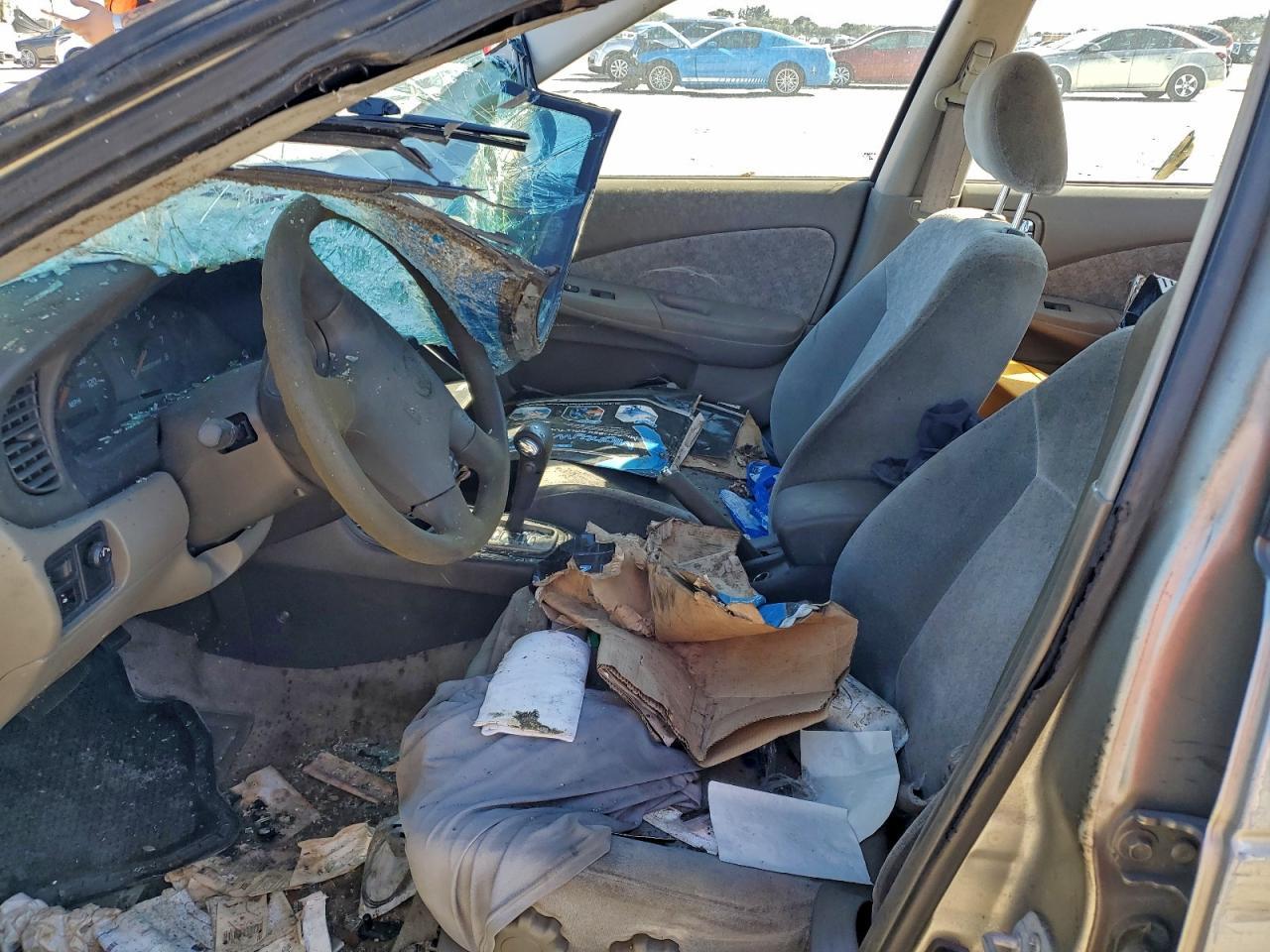 2002 NISSAN SENTRA