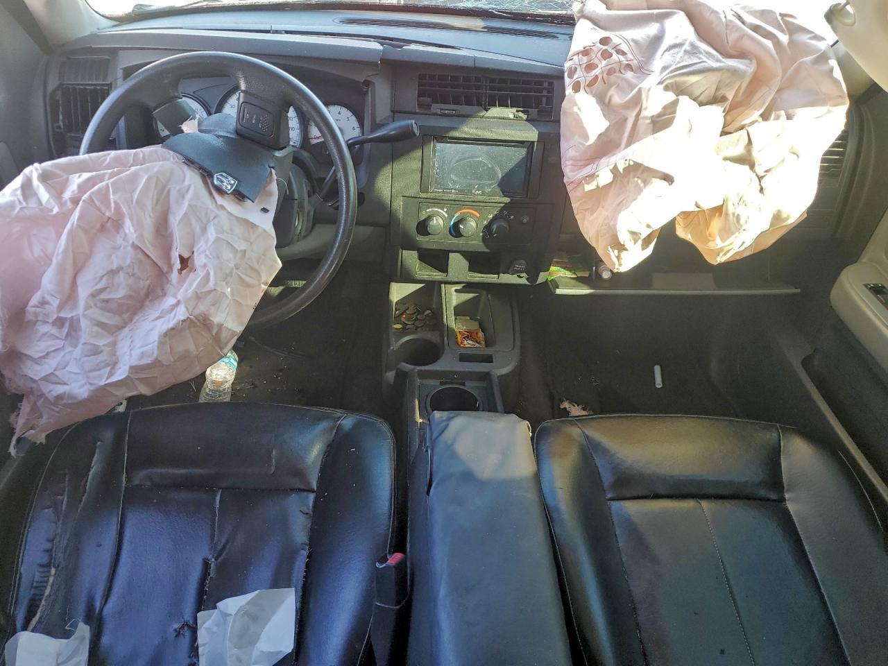 2008 DODGE Dakota