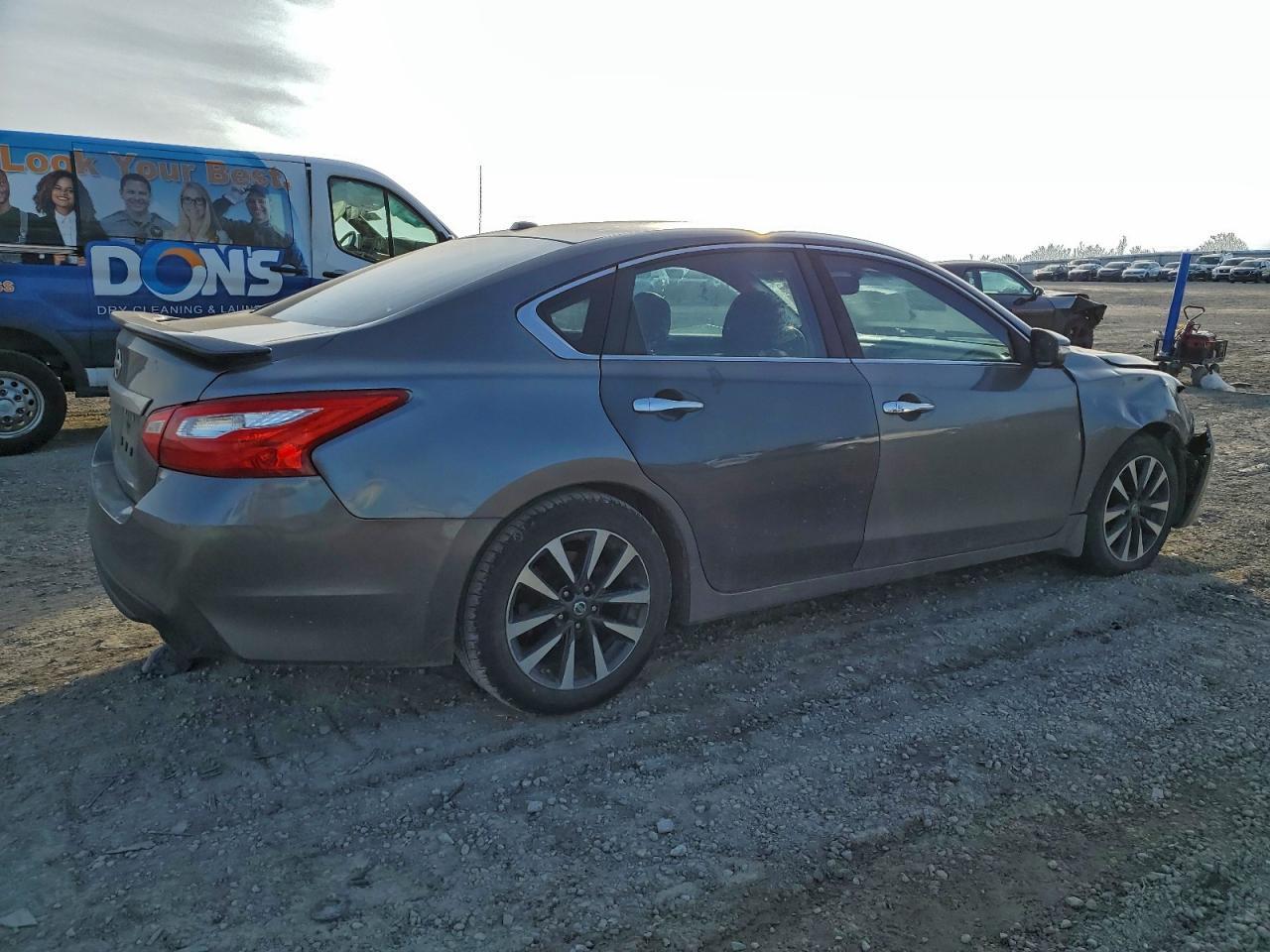 2016 NISSAN ALTIMA