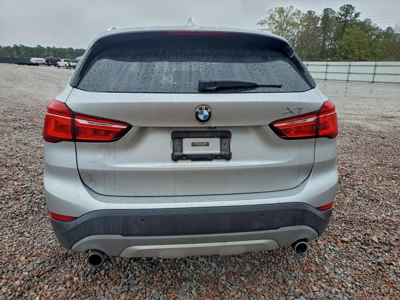 2017 BMW X1
