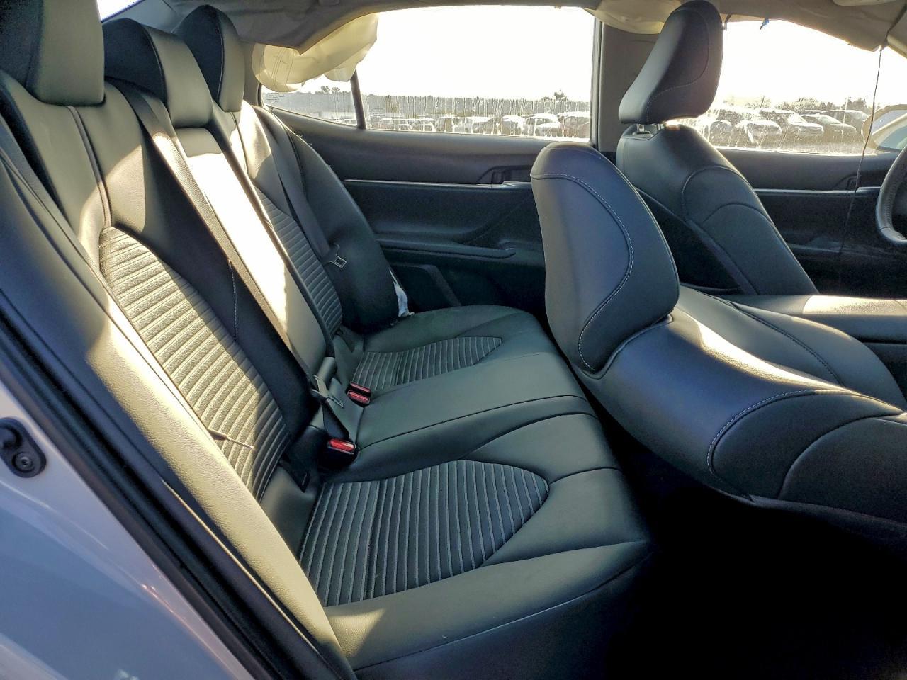 2023 TOYOTA CAMRY