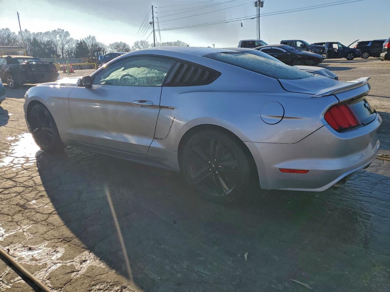 2017 FORD MUSTANG