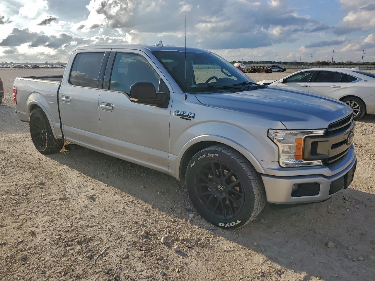2018 FORD F-150