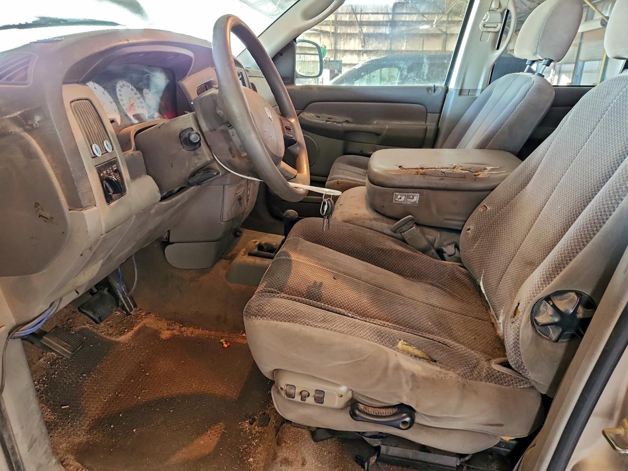 2004 DODGE RAM 1500