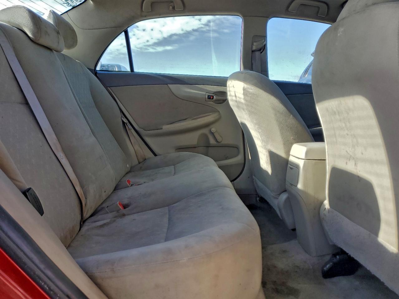 2010 TOYOTA COROLLA