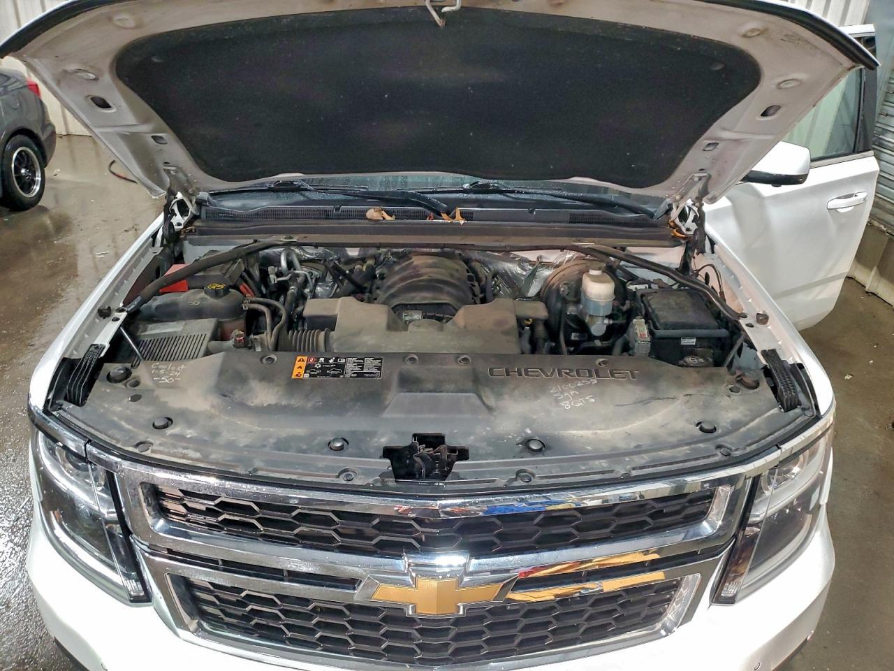 2017 CHEVROLET Suburban