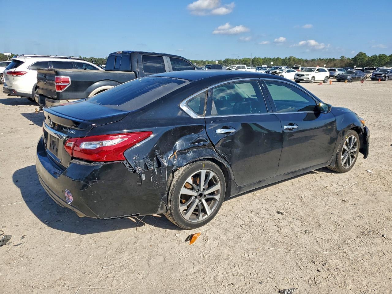 2016 NISSAN ALTIMA