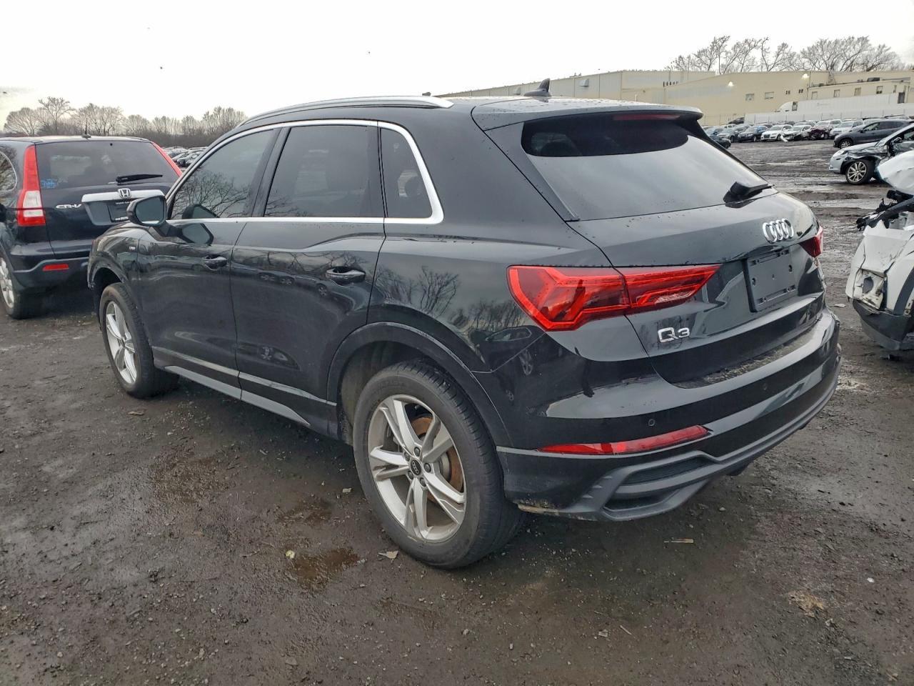 2024 AUDI Q3