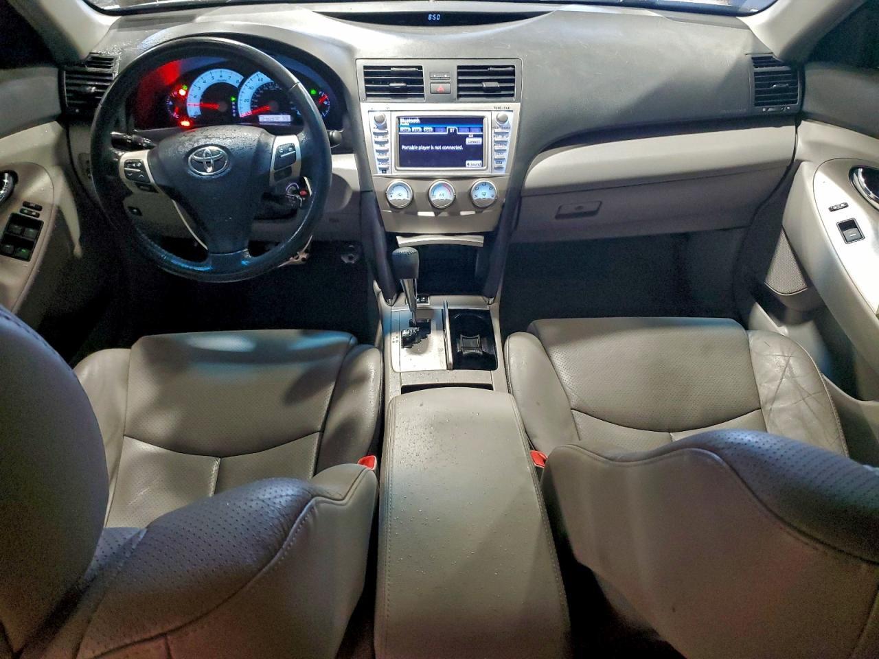 2010 TOYOTA CAMRY