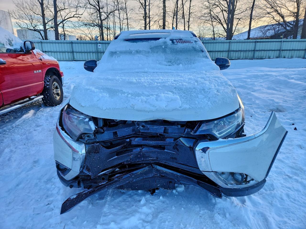 2018 MITSUBISHI outlander