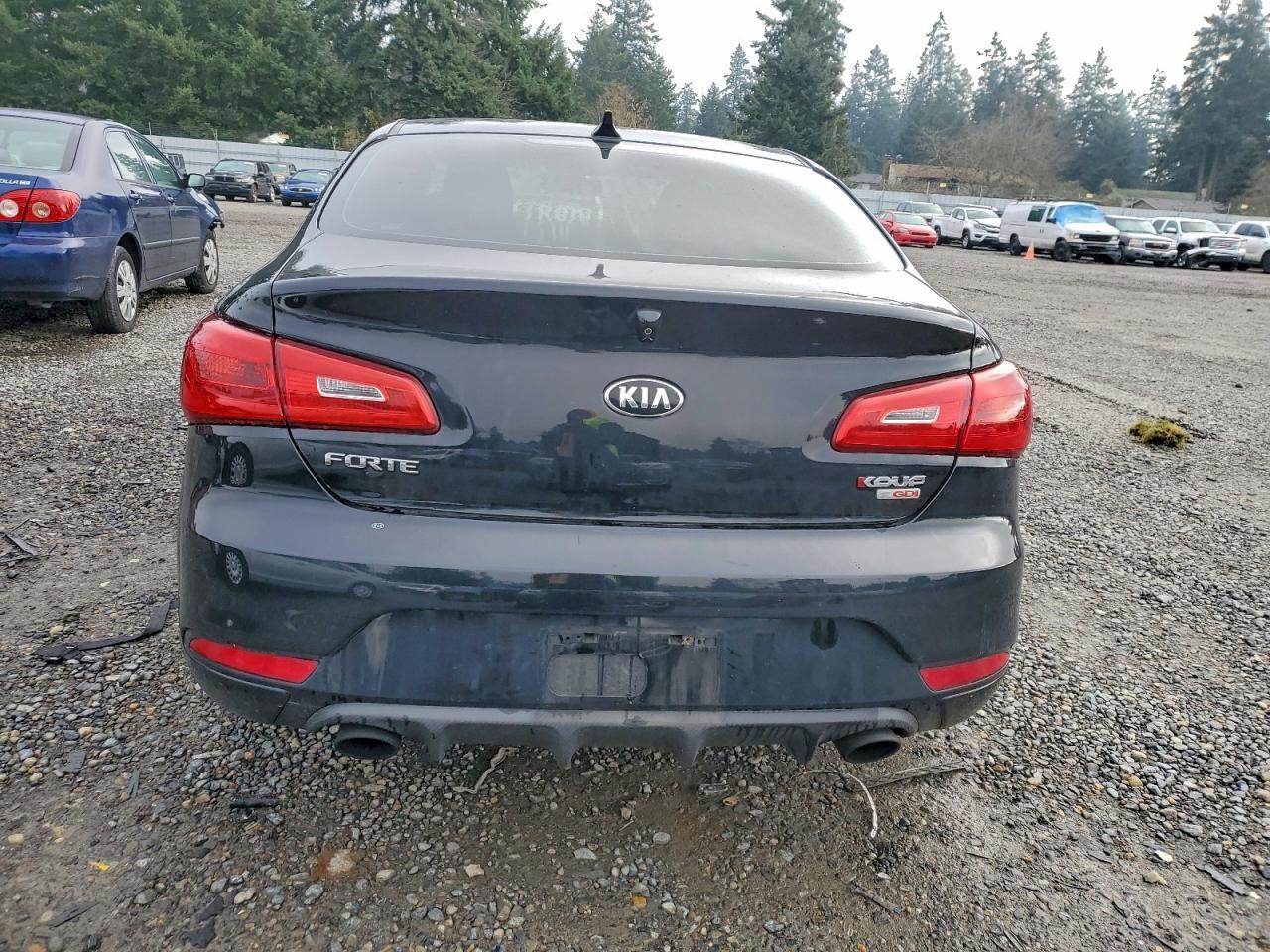 2016 KIA FORTE