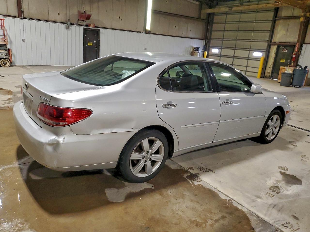 2005 LEXUS ES 330