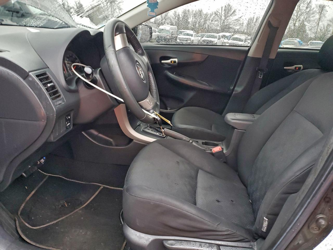 2009 TOYOTA COROLLA