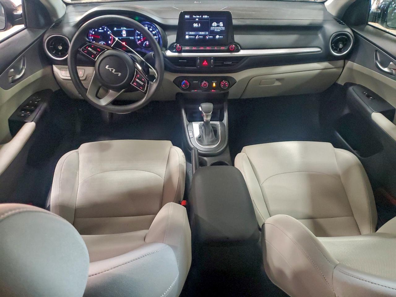 2023 KIA FORTE