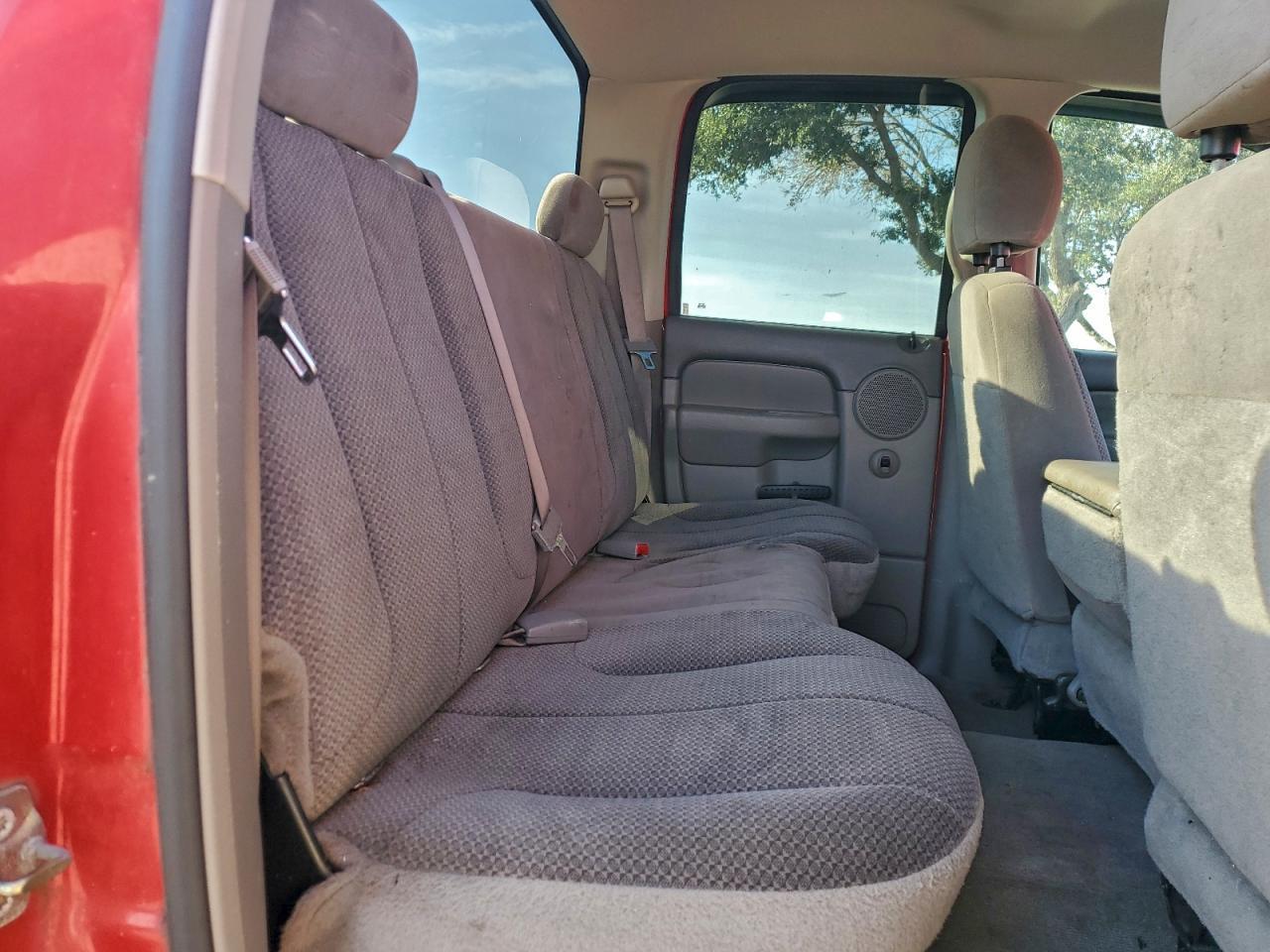 2004 DODGE RAM 1500
