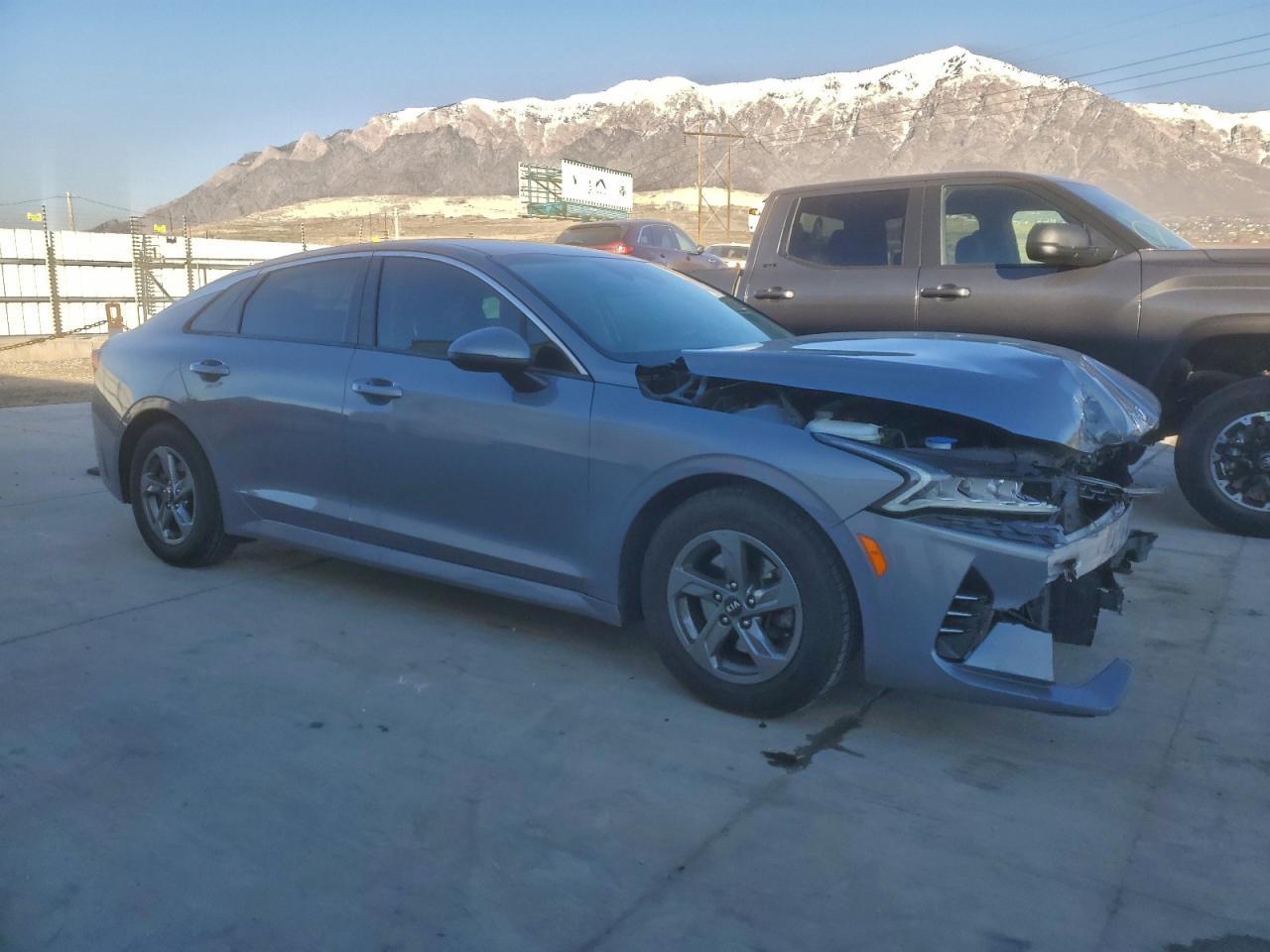 2021 KIA K5