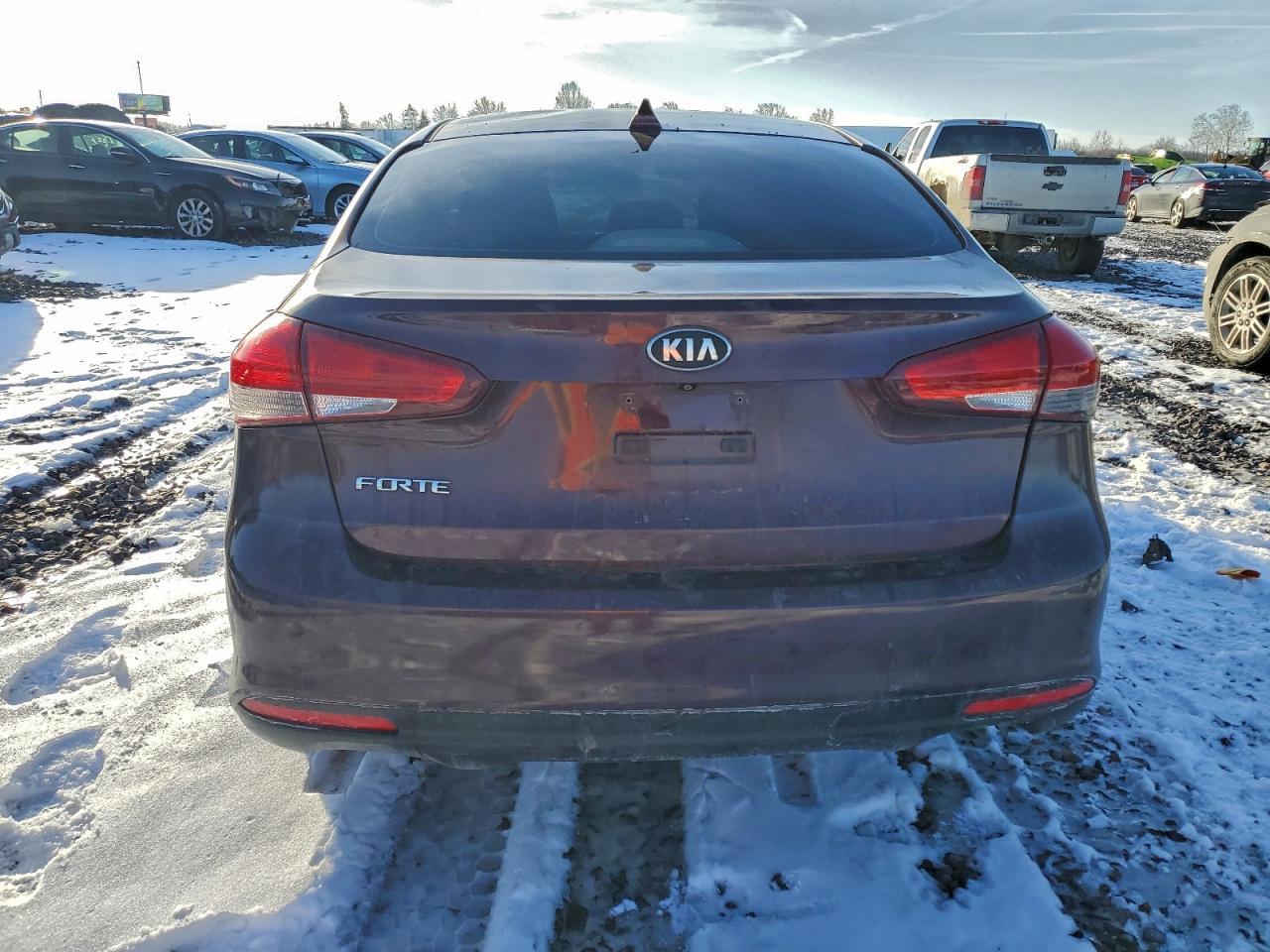 2018 KIA FORTE