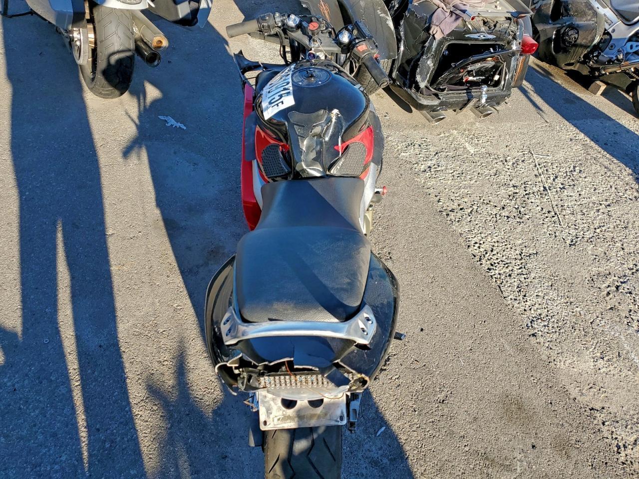 2004 HONDA Cbr600