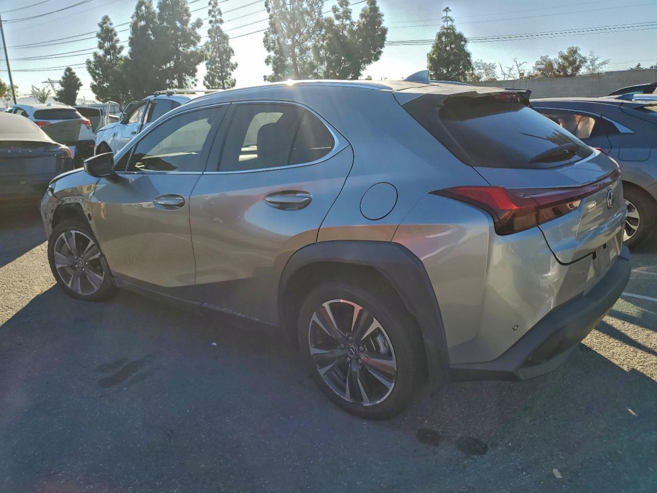 2022 LEXUS UX 200