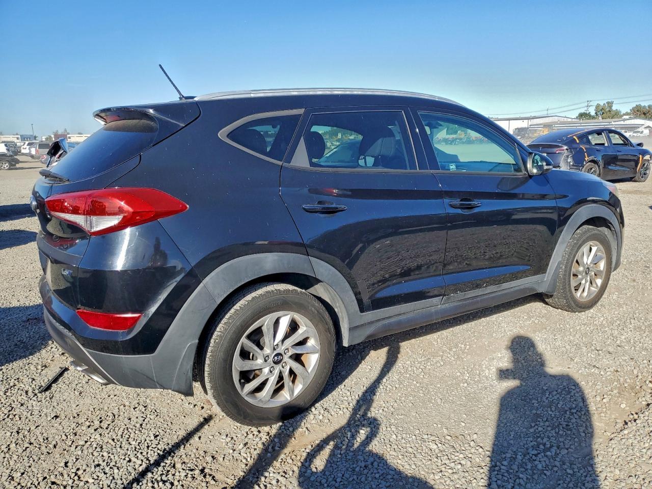 2016 HYUNDAI TUCSON