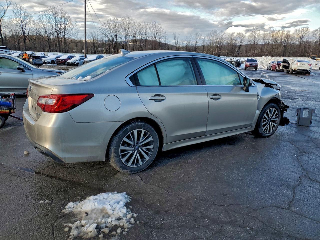 2019 SUBARU Legacy