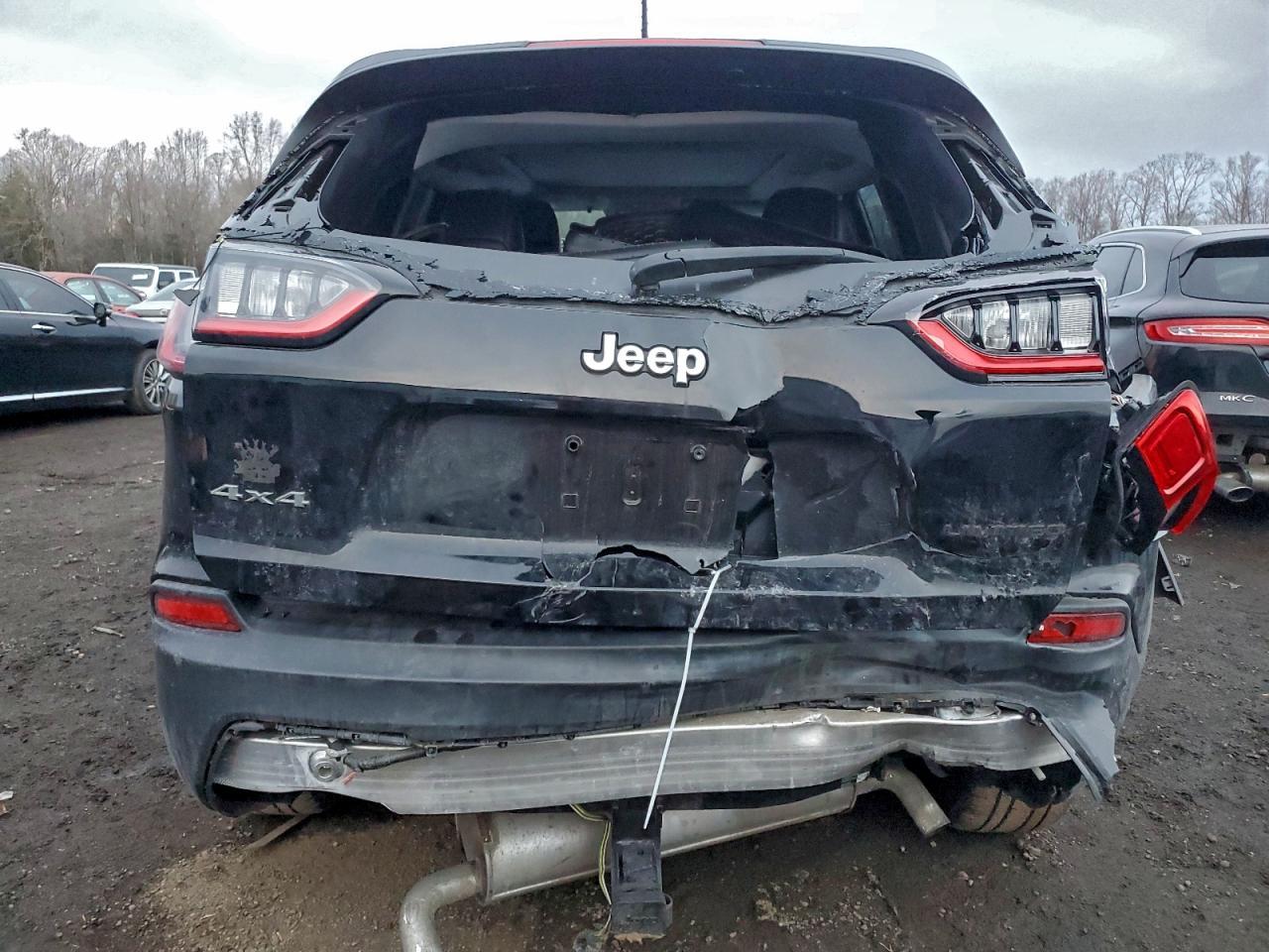2022 JEEP CHEROKEE