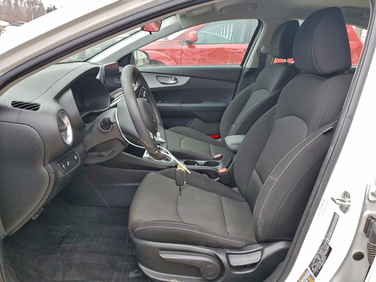 2023 KIA FORTE