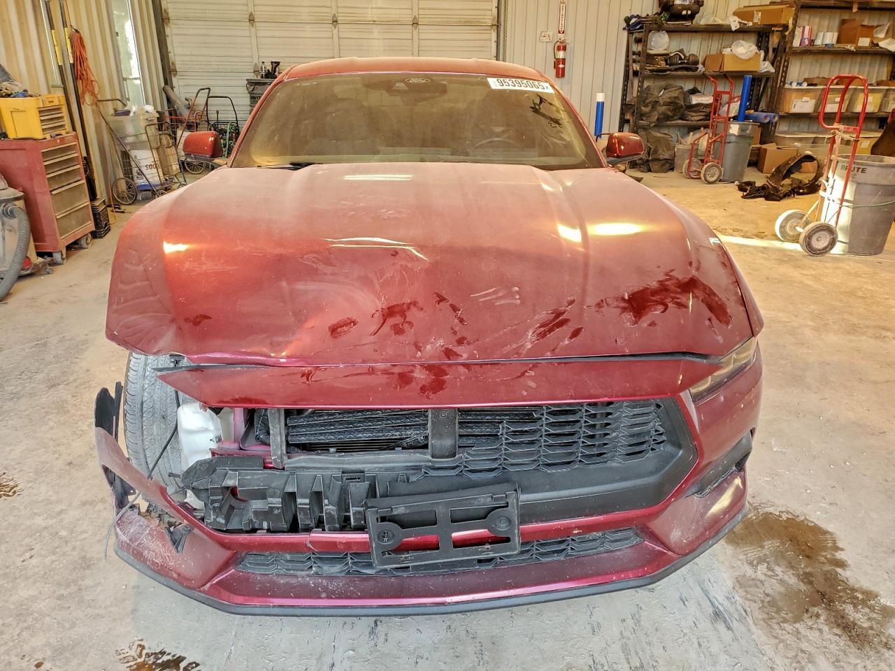 2025 FORD MUSTANG
