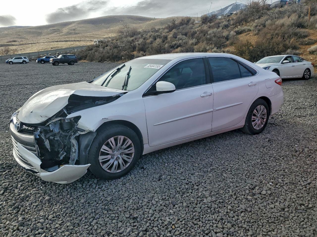 2017 TOYOTA CAMRY