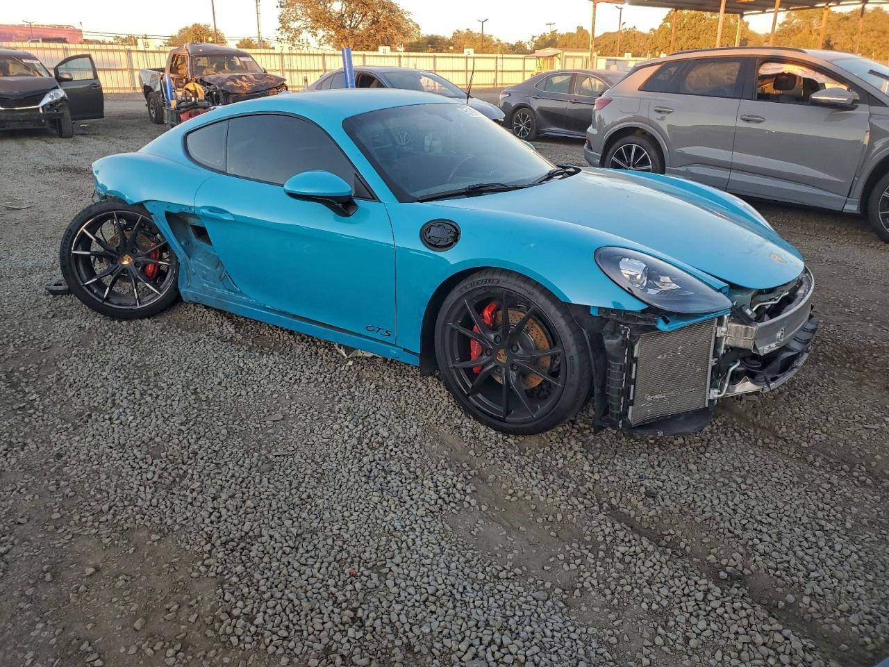 2018 PORSCHE Cayman